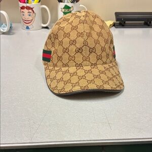 Gucci Tan Monogram Cap with Green and Red Stripe